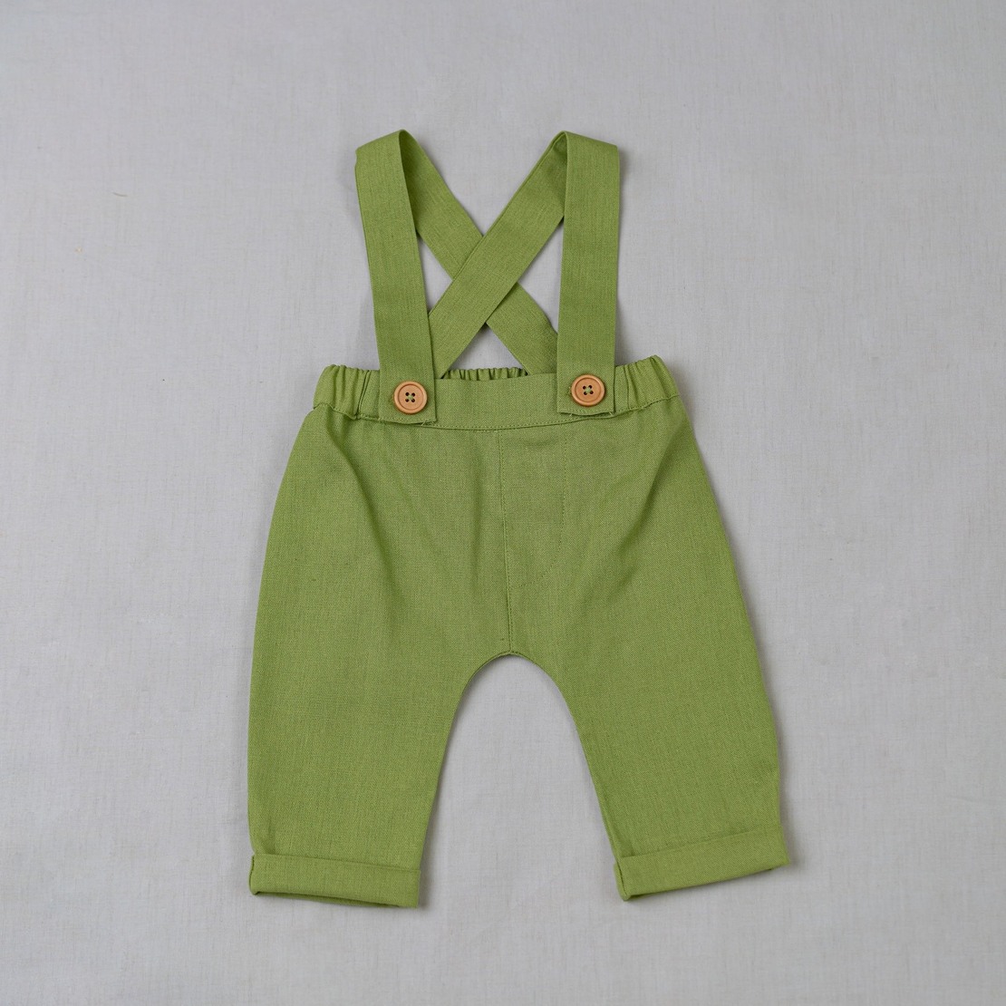 Compleu baieti din in, model FRUNZULITA