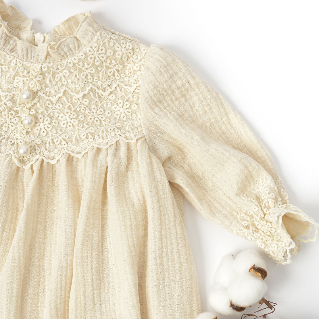 Rochita botez fetite, muselina crem, model NICOLE