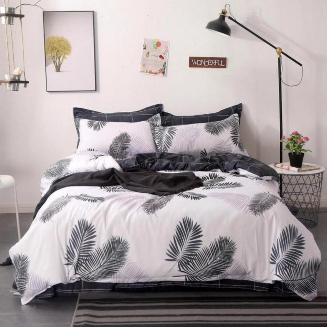 Lenjerie pat, Pucioasa, 4 piese, cearceaf simplu, Fineţ, gri şi alb, model cu pene, 200x230