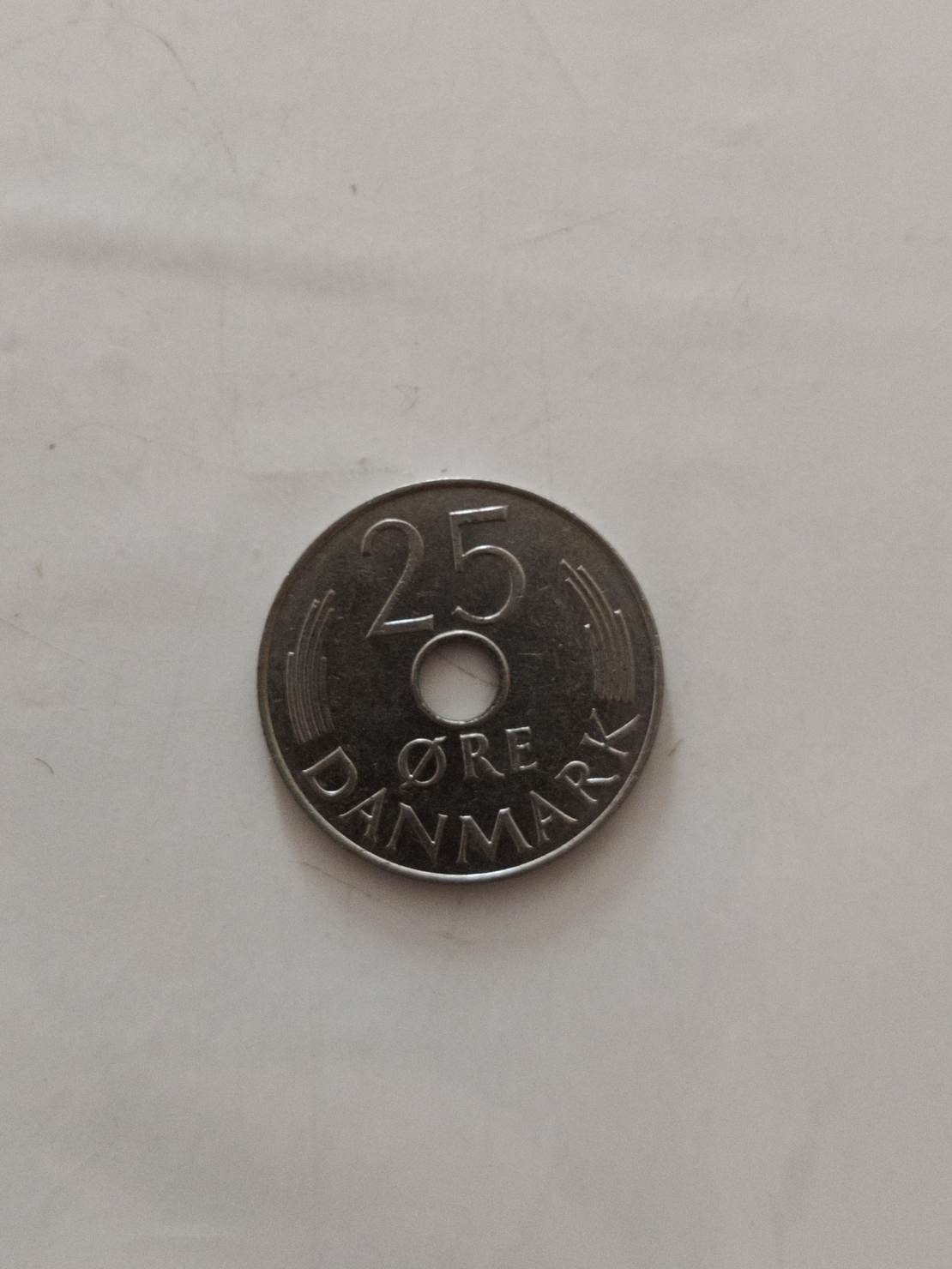 25 øre, 1977