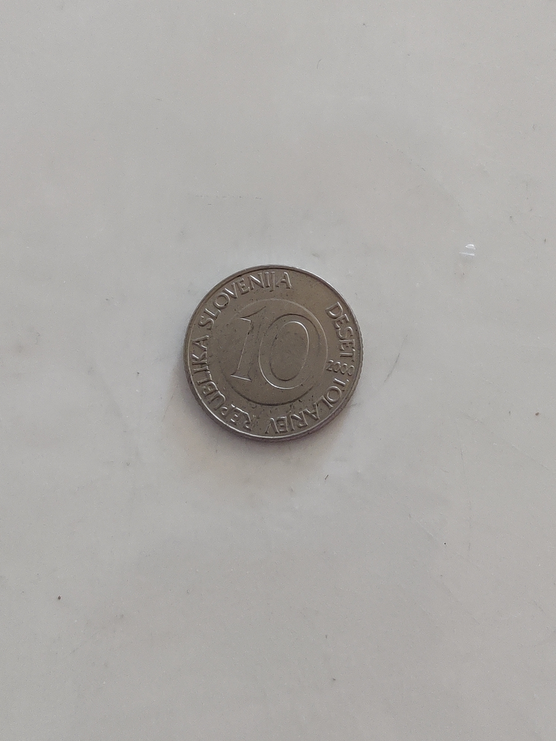 10, 2000