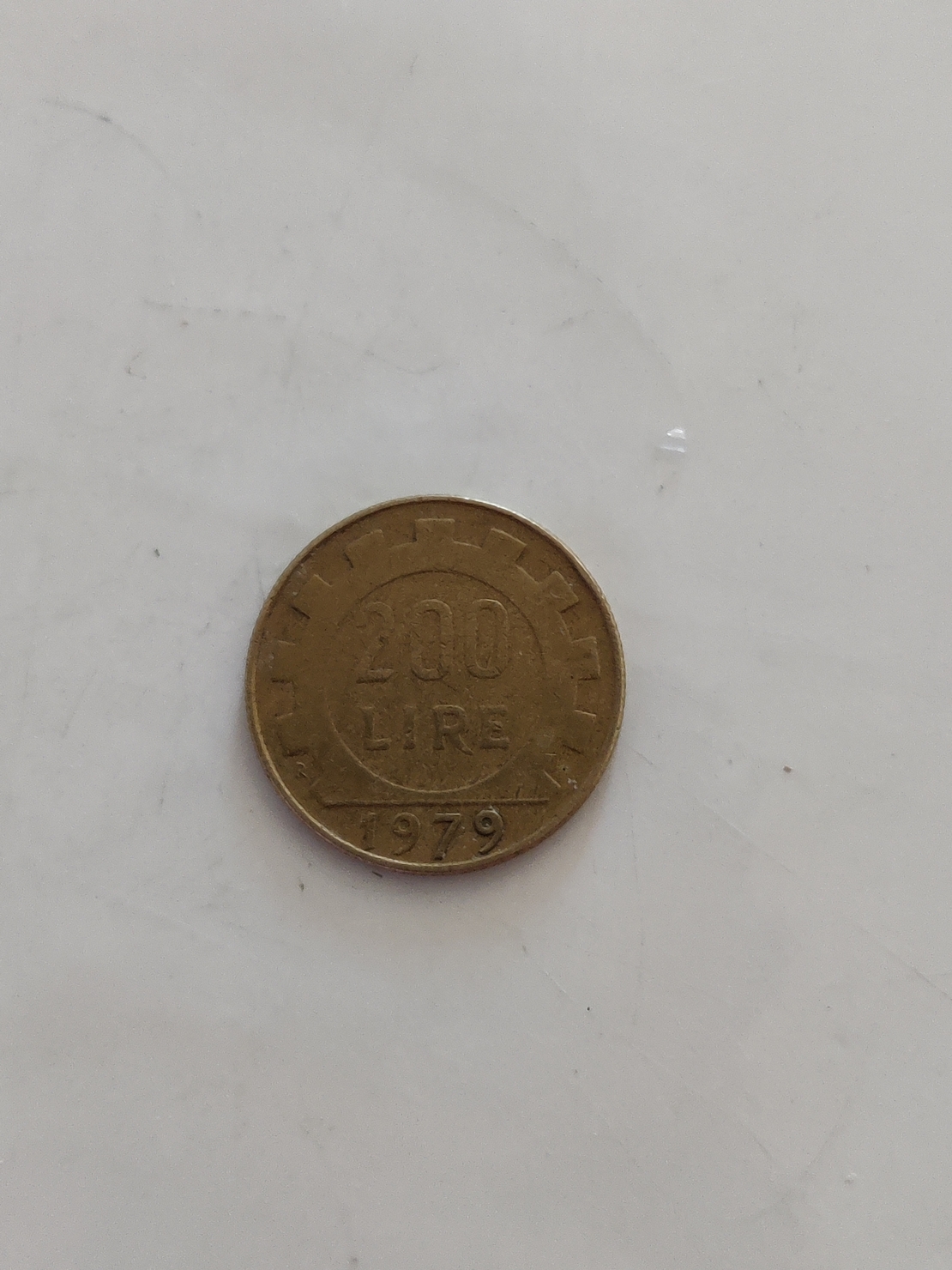 200 lire, 1979