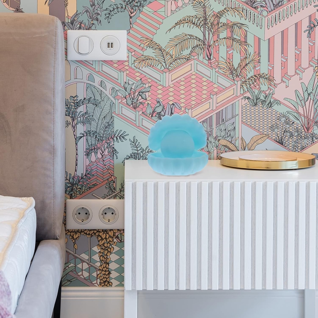 Lampa de Veghe, Flippy, Model Scoica cu Perla, Lumina Calda, 10 x 8.5 cm, Led, Baterii Incluse 3 x LR44, Albastru