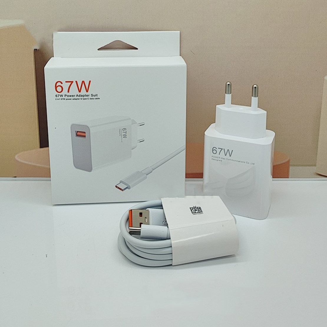 Incarcator Retea Super Charge pentru Telefon, Flippy, 67W Standard UE, Port USB-B cu Cablu TYPE-C de 1m Inclus, Alb