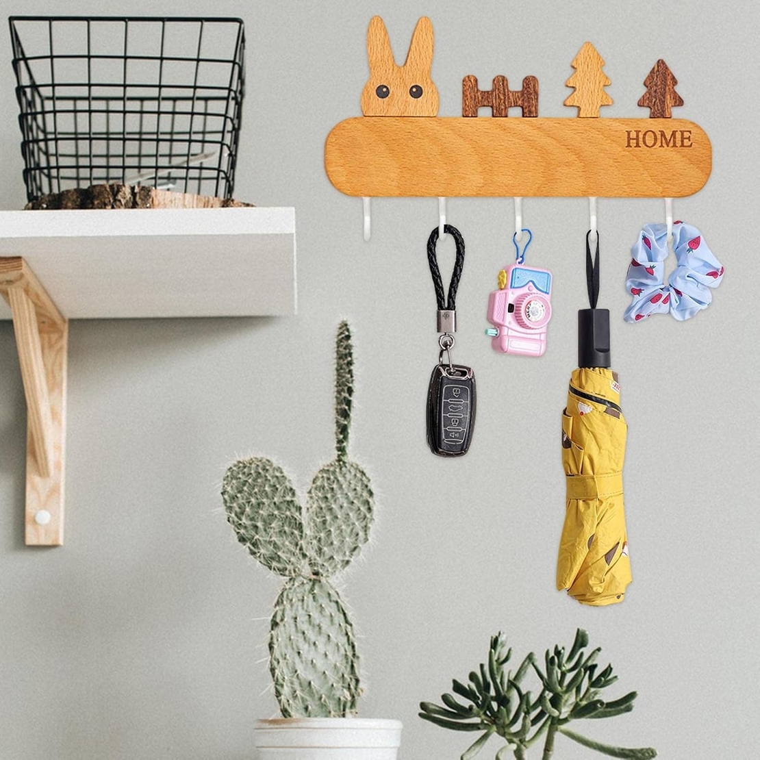 Suport pentru Chei, Flippy, din Lemn, Aplicare fara Perforare, Adeziv Inclus, 5 Carlige Albe, Model Iepure, Greutate Suportata 5 kg, 13.5 x 22 cm, Maro