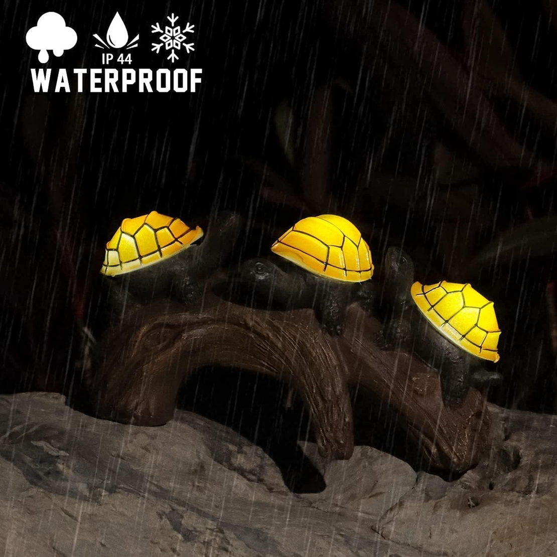 Decoratiune Ornament pentru Gradina, Flippy, Decoratiune pentru Gradina, Model 3 Broscute Testoase Asezate pe Bustean, Lumini LED Alb Cald, 22 x 12 x 15 cm, Negru