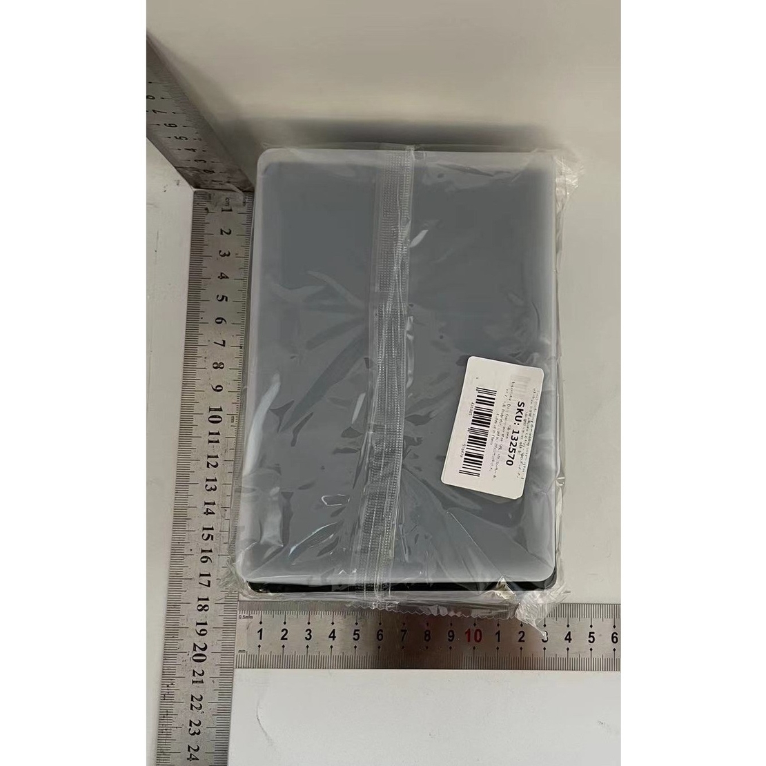 Forma pentru Gheata, Flippy, 6 Forme Patrate cu Capac, din Silicon, 17 x 12 x 6 cm, Negru