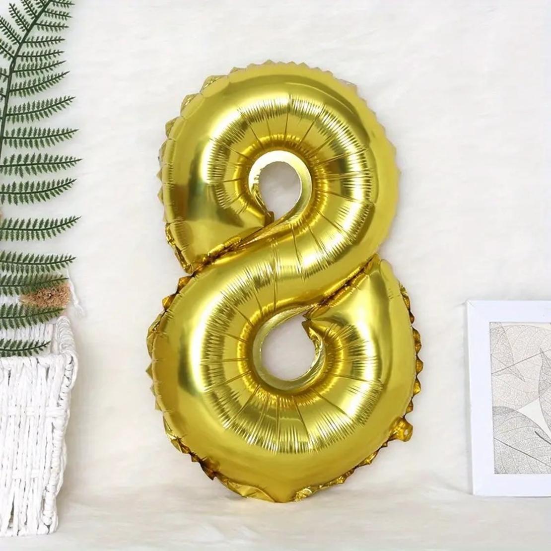 Balon din Folie Flippy, Cifra 8, 81 cm, Pentru Aer sau Heliu, Bulk, Auriu