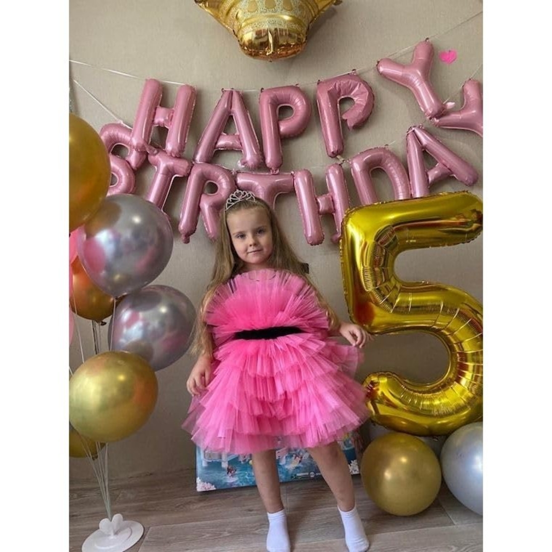 Balon din Folie Metalizata Flippy, Figurina Cifra, Tema Aniversare 100 cm, Ambalaj Individual, Pai inclus, Umflare cu Aer sau Heliu, Auriu, Cifra 5