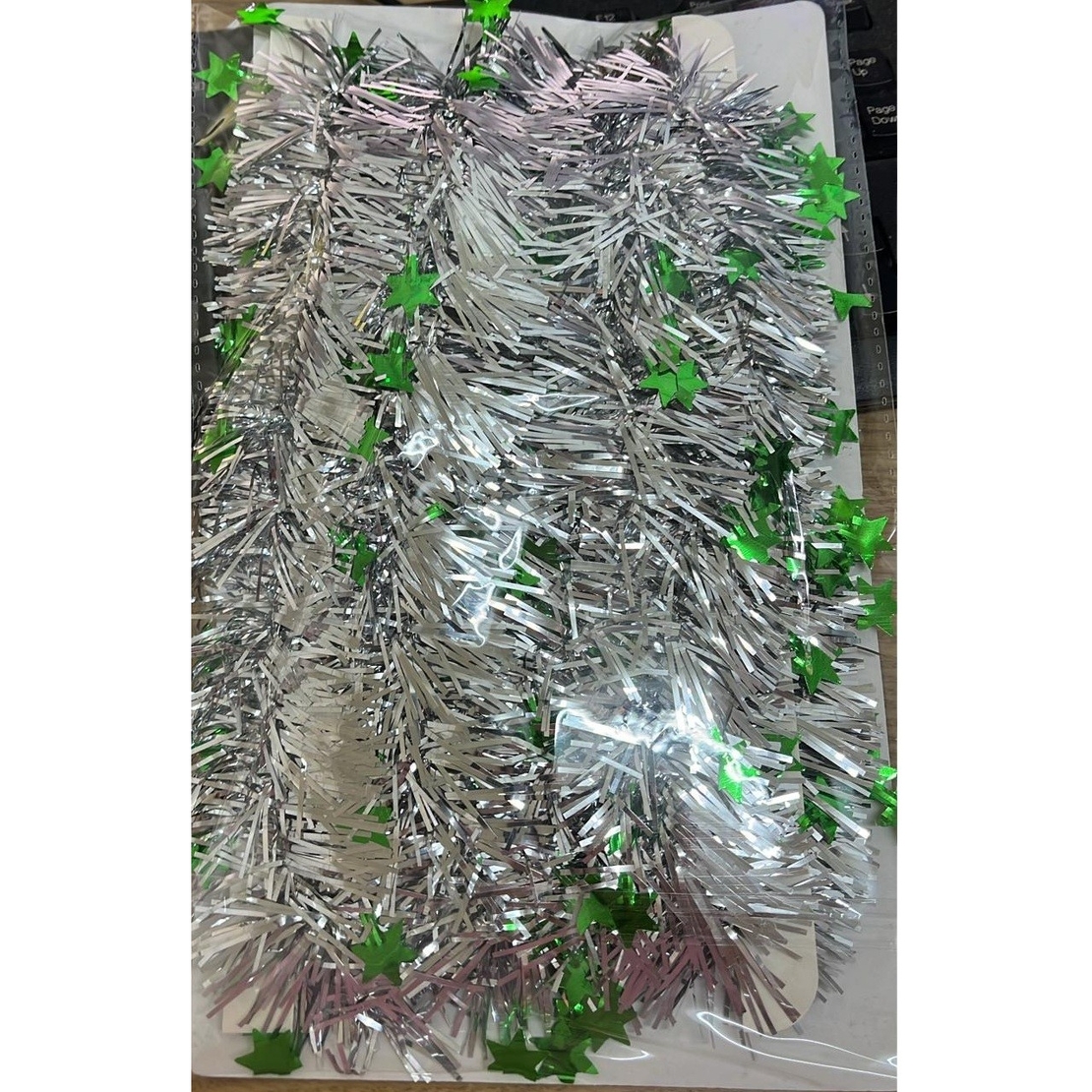 Beteala de Craciun cu LED, Flippy, 2 m, 5 cm Grosime, din PVC, Model cu Stelute, Artificiala, Verde/Argintiu