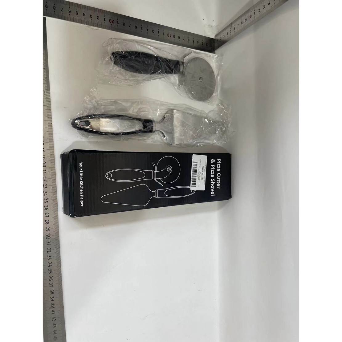 Feliator si Lopatica pentru Pizza, Flippy, set din 2 ustensile, Otel Inoxidabil, Maner Antiderapant, 26.5 x 8 x 3 cm, Negru