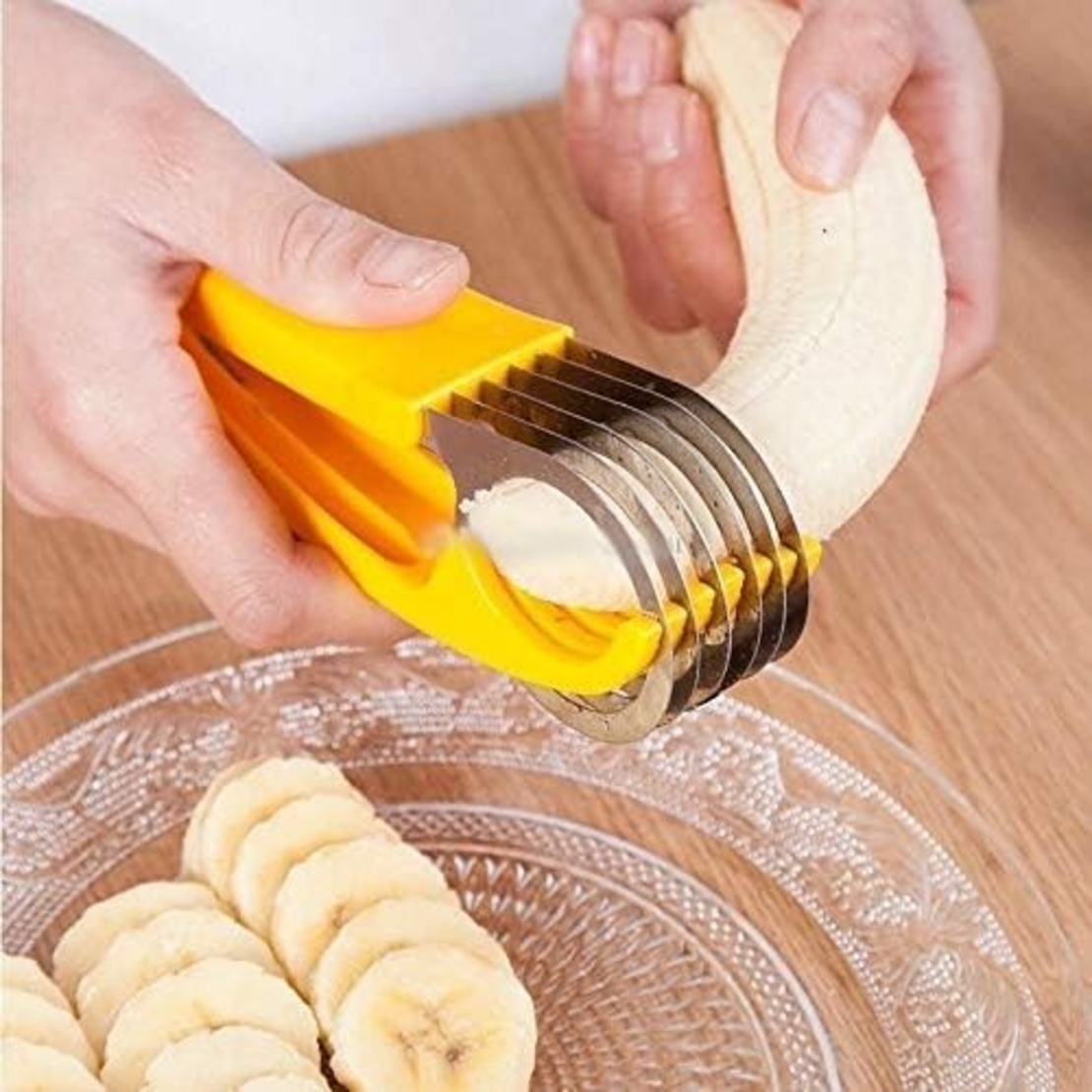 Feliator pentru Alimente, Flippy, Accesoriu pentru Bucatarie, Cutit pentru Legume si Fructe, Model Banana, Ergonomic, 17.5x5x4 cm, Galben