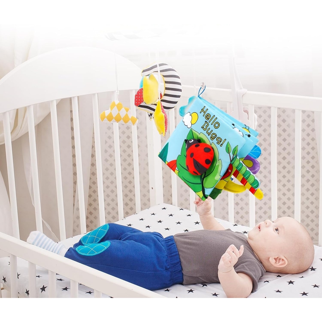 Carte Senzoriala, Flippy, pentru Bebelusi, 15x16x4 cm, cu Animalute, 3D, Cu Sunete si Fosnete, 0-3 Ani, Model Buburuza, Multicolor