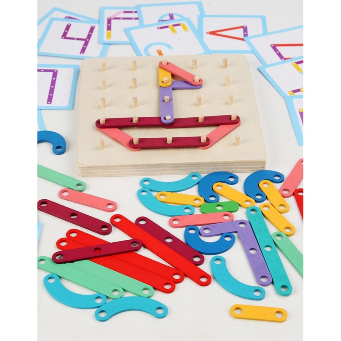 Jucarie Montessori Pegboard, Flippy, din Lemn, Tip Puzzle, Forme, Litere, Educativ, 17.8 x 17.8 x 1.5 cm, Multicolor