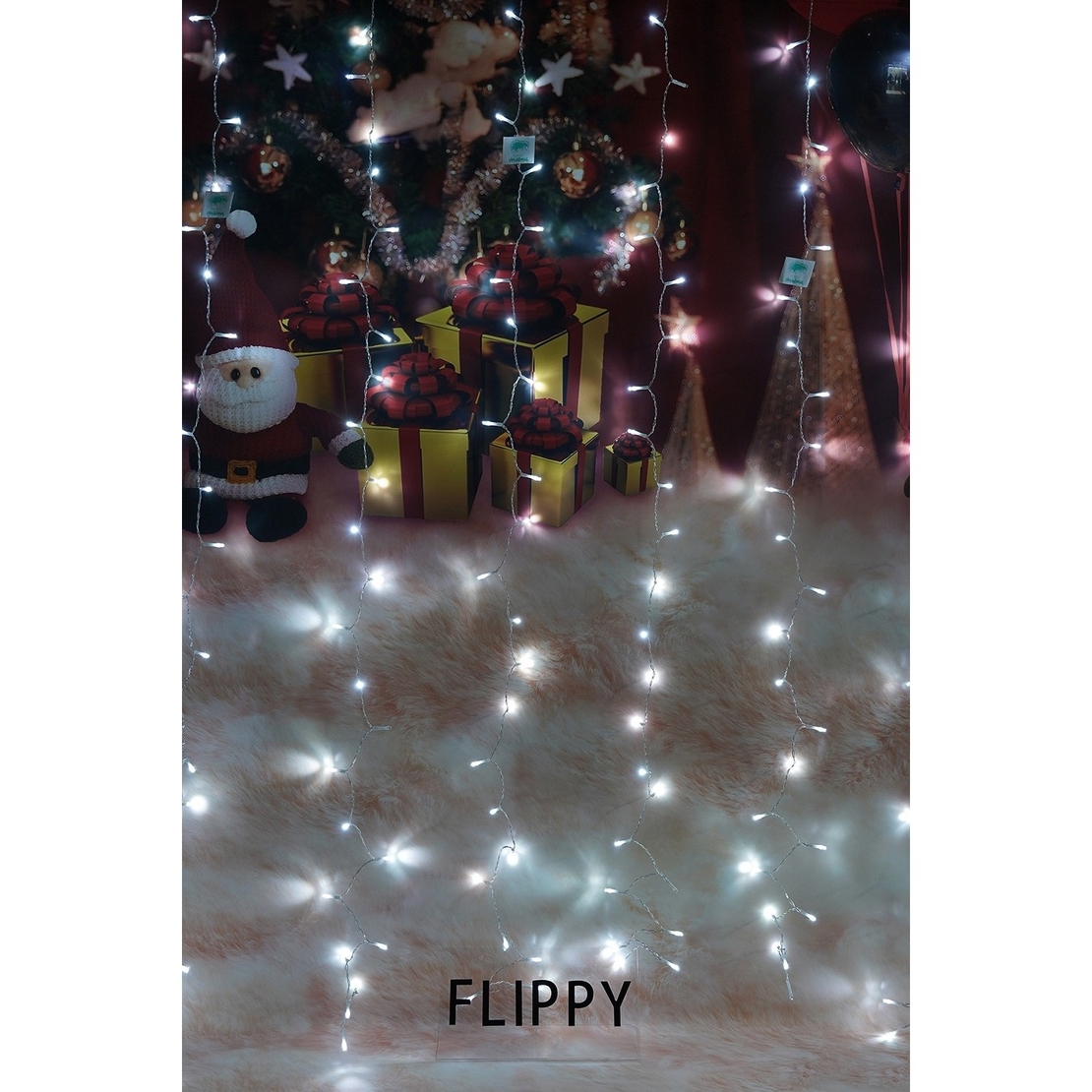 Instalatie Craciun, Tip Perdea, IP44, 6 m x 2 m, 720 LED-uri, Alb rece, cu flash, Transformator, Interconectabila, Prelungitor 5 m inclus, Fir transparent, Interior/ Exterior, Flippy