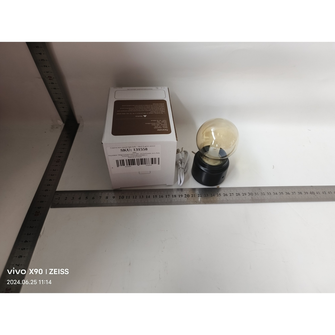 Lampa LED Decorativa sub forma de Bulb, Retro pentru interior, Negru/ Transparent, 5 V, 500 mA, ABS, Lumina Calda, Incarcare USB, Autonimie 12 Ore, Comutator Metalic, Flippy, 11x7x6 cm