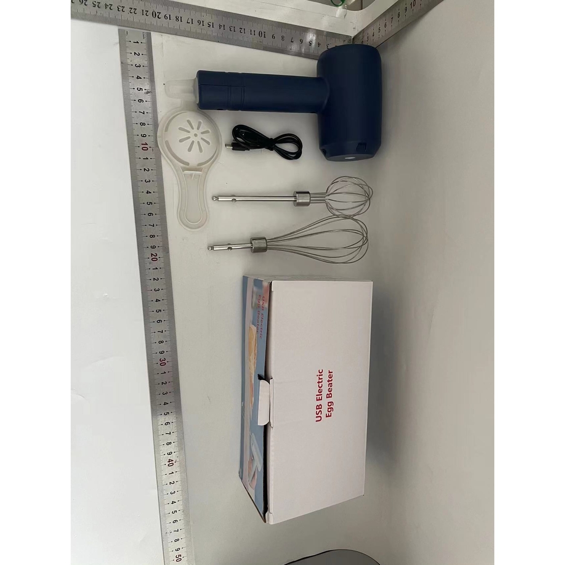 Mixer Electric fara Fir, Flippy, pentru Uz Casnic, pentru Oua Smantana Frisca, Maner Plastic, Usor de Utilizat si Depozitat, 3 Accesorii, Albastru Inchis