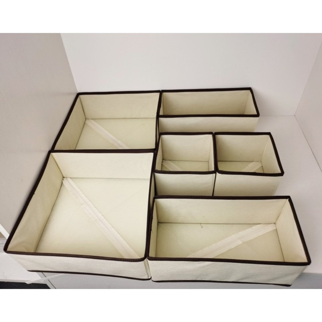 Organizator pentru Sertar, Flippy, 3 Marimi, pentru Lenjerie, Tricouri, Sosete, 6 Piese, Pliabil, Stivuibil, din Tesatura, Alb/Maro