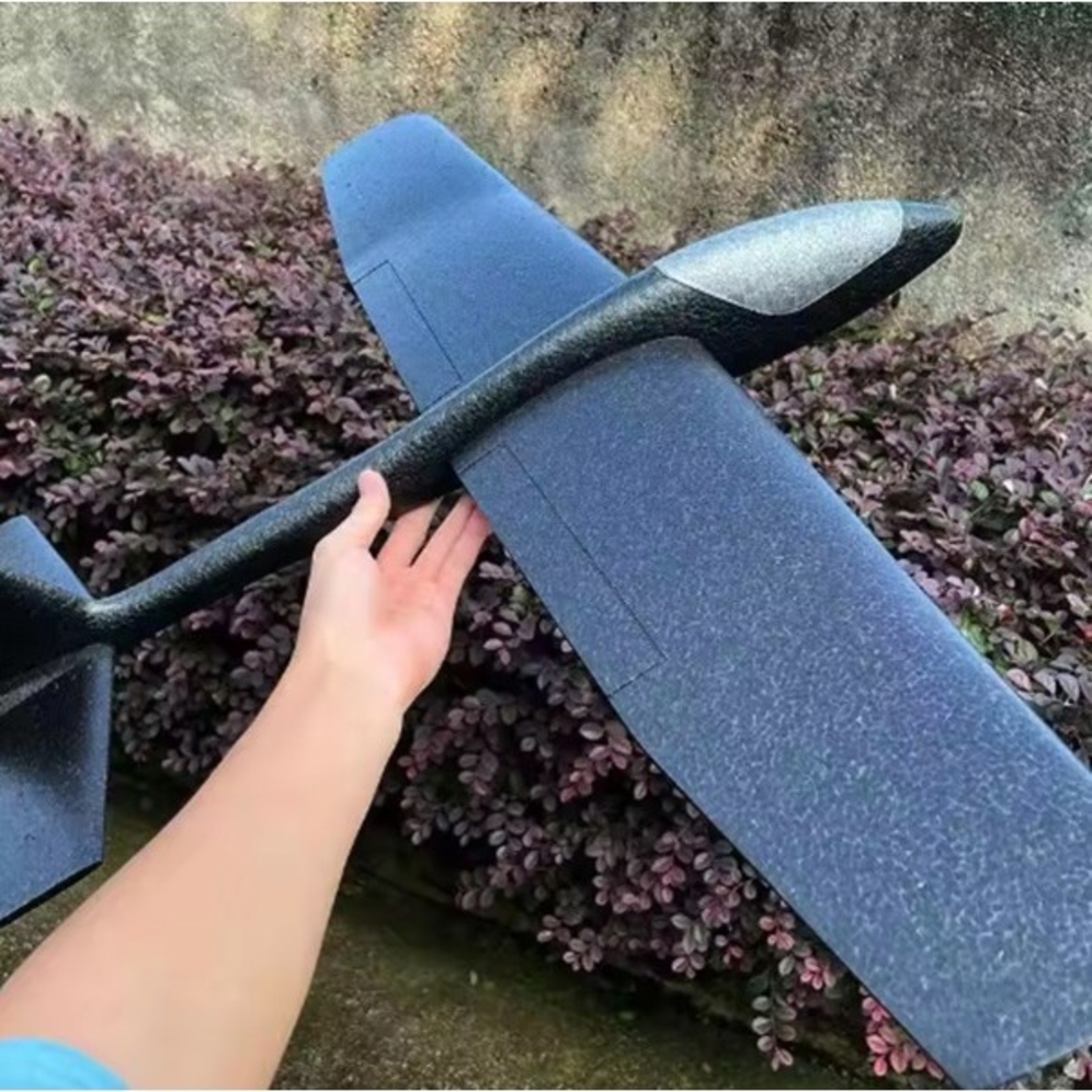 Avion Zburator, Flippy, Tip Planor, 83 cm Lungime, +3 Ani, din Polistiren, Aruncare 10 - 30 m, Negru