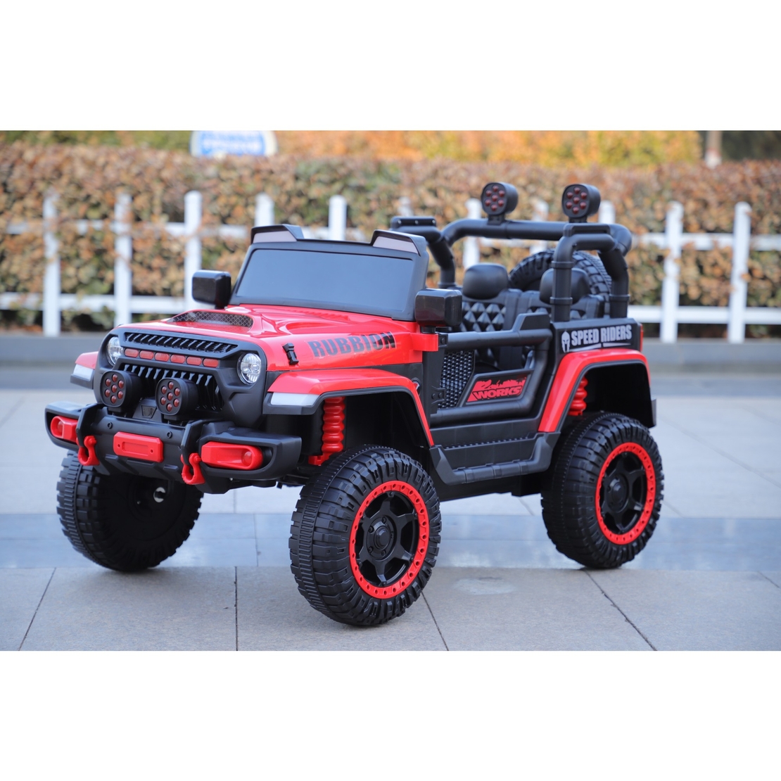 Masina Electrica pentru Copii, Flippy, Off-Road, Conectare Bluetooth, telecomanda, Tractiune Spate, Lumina Intermitenta, Baterie 12V 7Ah, 120 x 63 x 68cm, Rosu