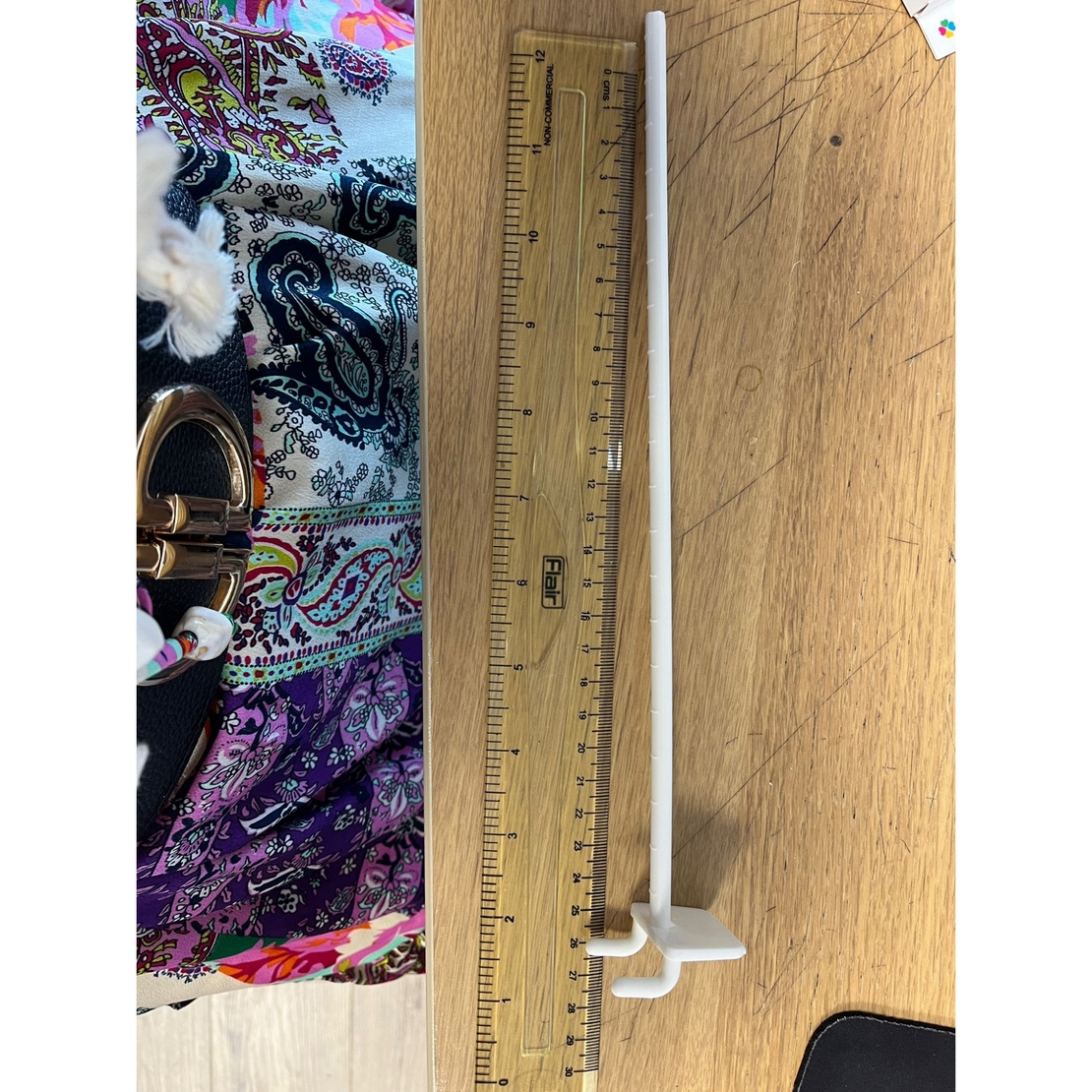 Cuie plastic 25.5 CM