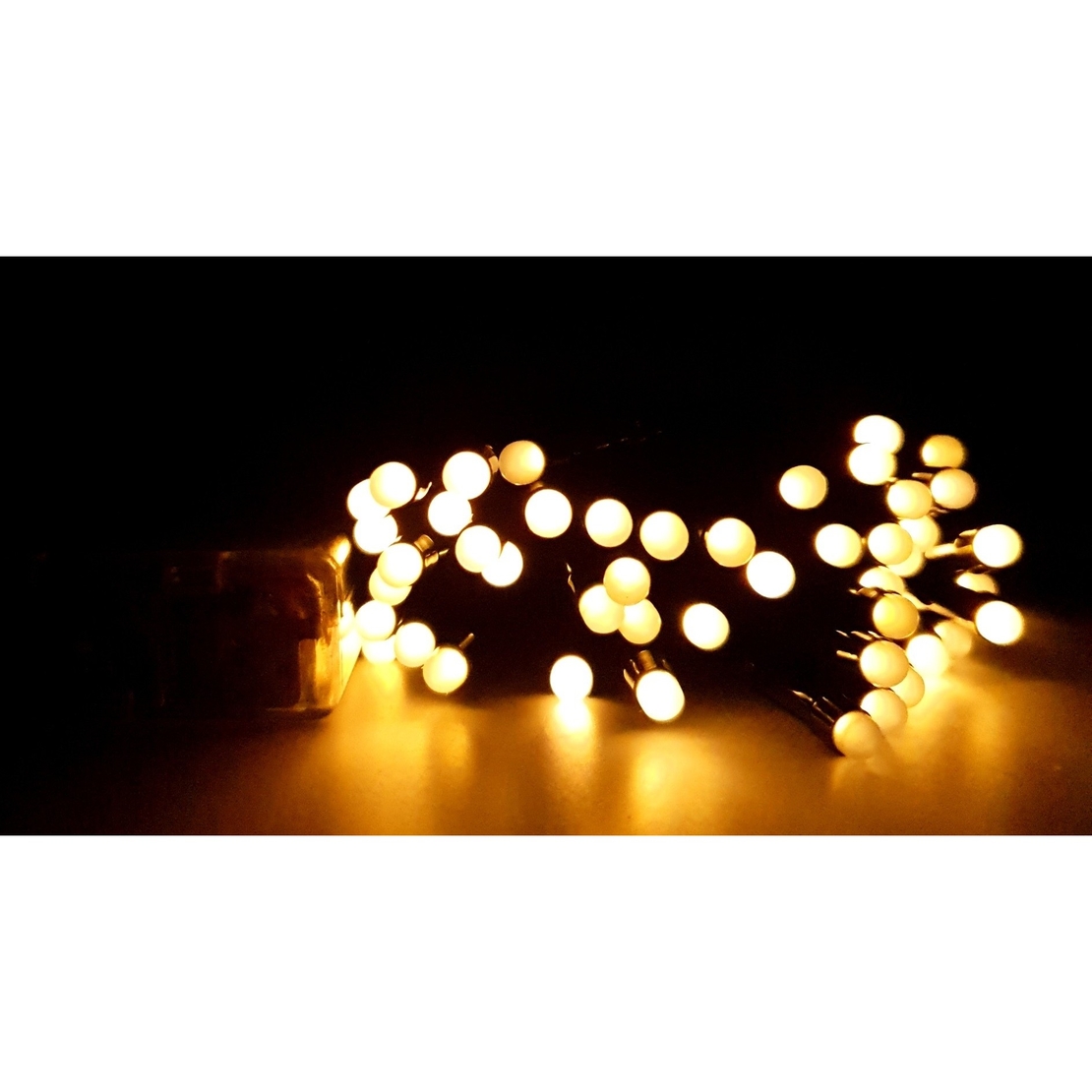 Instalatie de Craciun cu Baterii Fir Negru Tip Sir 4.5 m 50 LED -uri Alb Cald