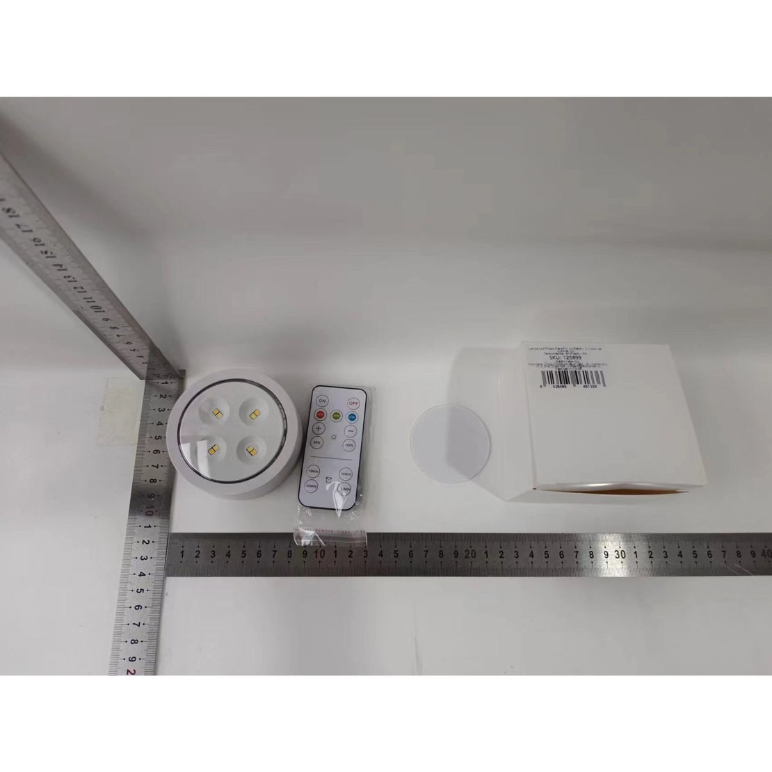 Lampa Led Flippy, Fara Fir, cu Baterii, 3 Culori de Lumina, cu Telecomanda, din Plastic, Alb