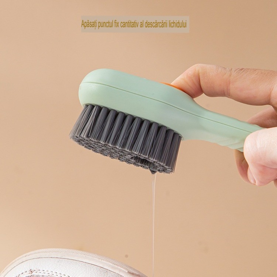 Perie pentru Curatare Incaltaminte cu Recipient pentru Detergent, Flippy, Perie Multifunctionala pentru Incaltaminte si Lenjerie, cu Peri Moi, Fara Deteriorare, 17.3 x 4.5 x 6 cm, Culoare Verde