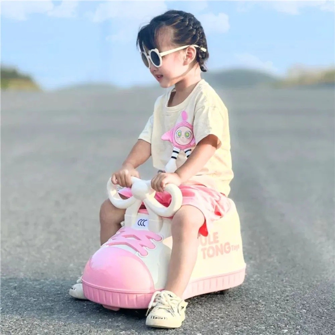 Masina pentru Copii, Flippy, Model Pantof, 4 Roti, 1-6 ani, Cutie de Depozitare, din ABS, 48 x 27 x 34 cm, Roz