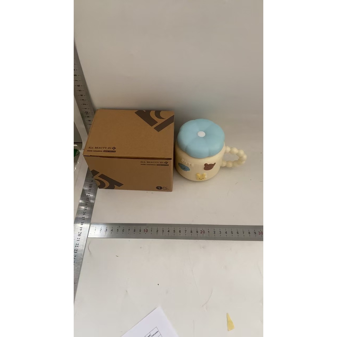 Cana pentru Copii, Flippy, din Portelan, print Figurine Animalute, Model CUTE, Cana cu Capac, Ceasca pentru Cafea, Ceai, 400ml Galben deschis