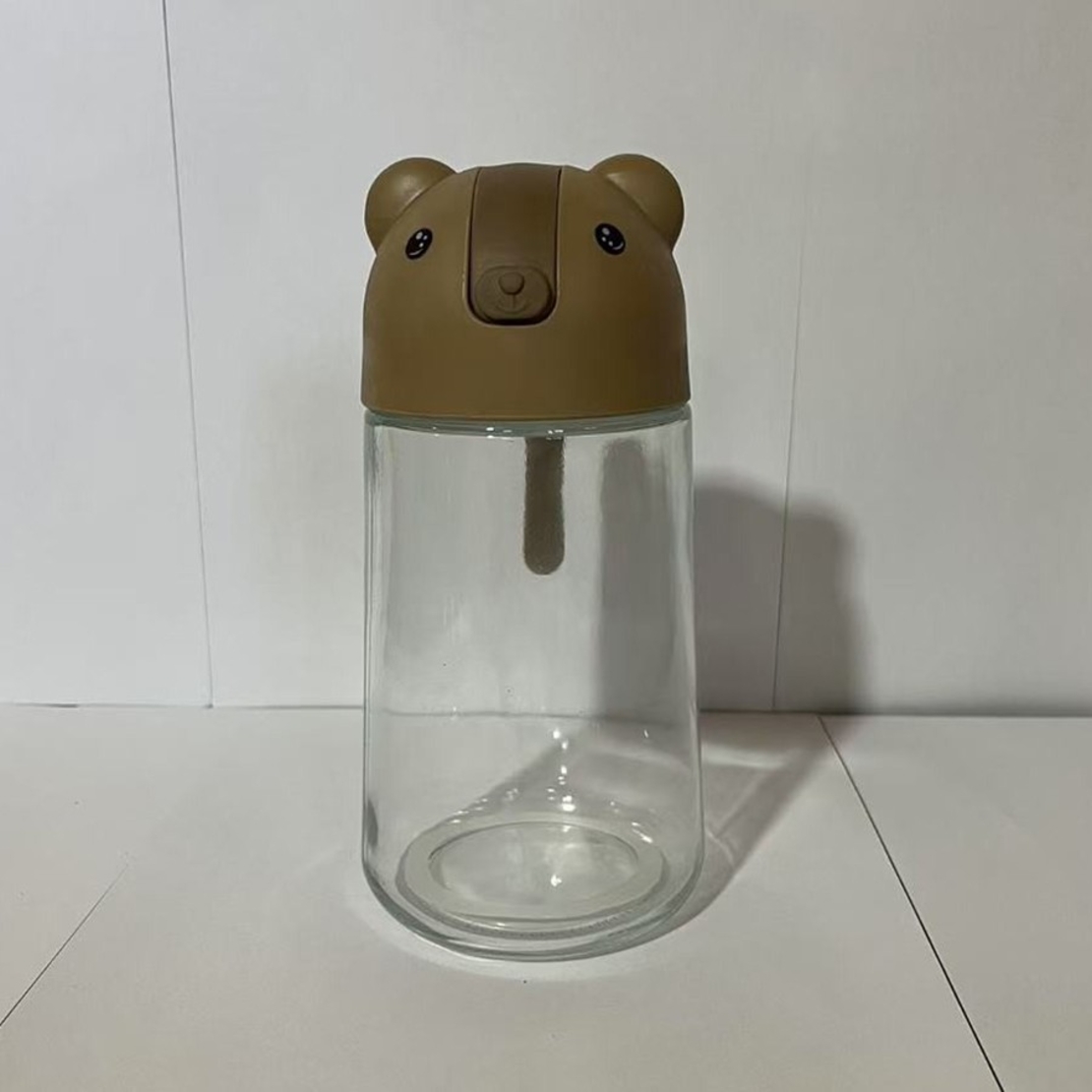 Recipient de ulei, Flippy, Model Ursulet, Sticla pentru Lichide de Bucatarie, Inchidere Deschidere Automata, 18.5 x 13 cm, Volum 630 ml, Maro