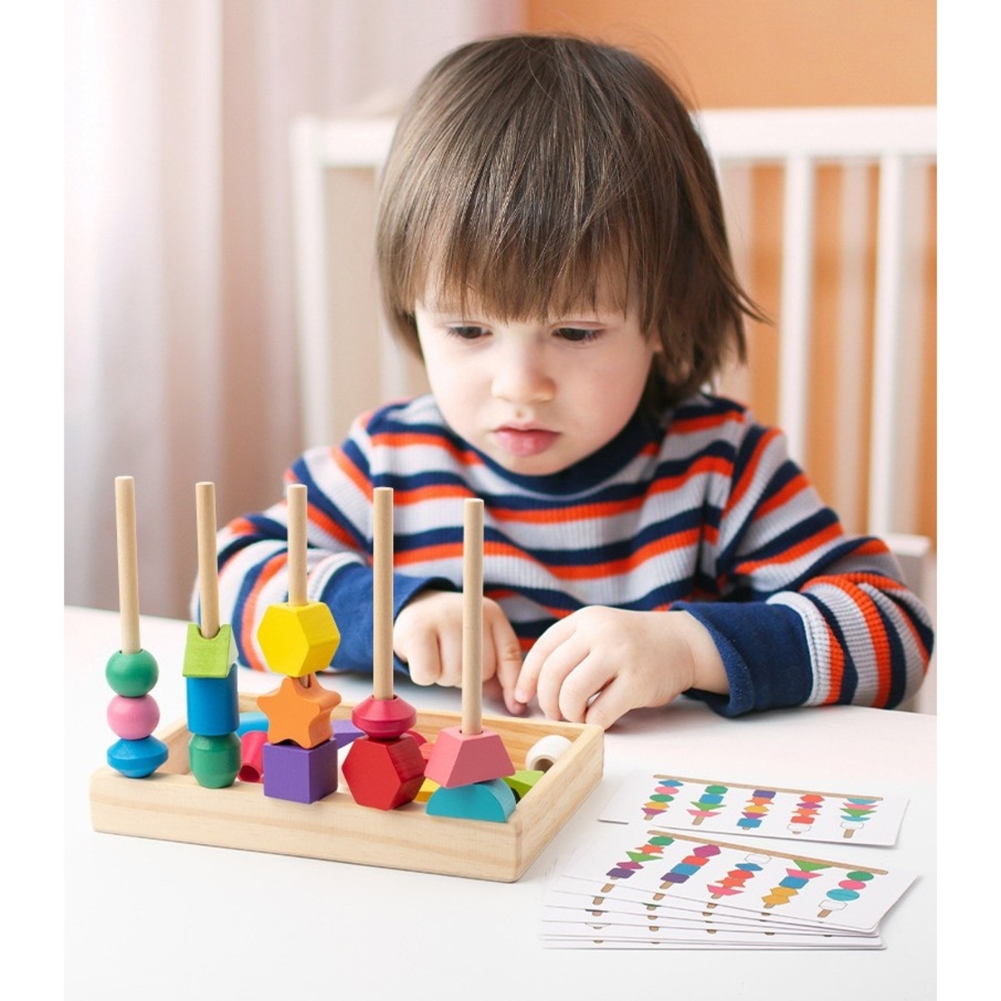 Jucarie Montessori de Sortat, Flippy, din Lemn, Forme Geometrice,+3 Ani, 25 de Piese, 21.5 x 16 x 3 cm, Multicolor