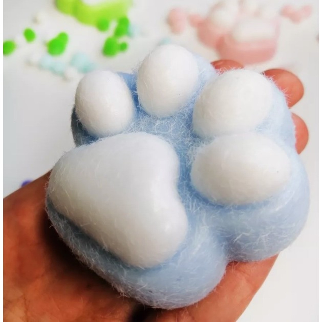 Jucarie Interactiva Squishy, Flippy, Model Cat Paw, Squeeze Pinch Family, Revenire Lenta, din TPR, +3 Ani, 7.5 cm, Textura Puf, Albastru
