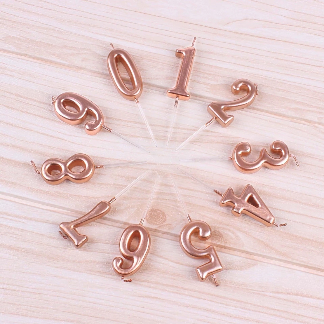 Lumanare de Tort, Flippy, Model Cifra 6, Party, 4.5 x 2.5 cm, din Parafina, Rose Gold