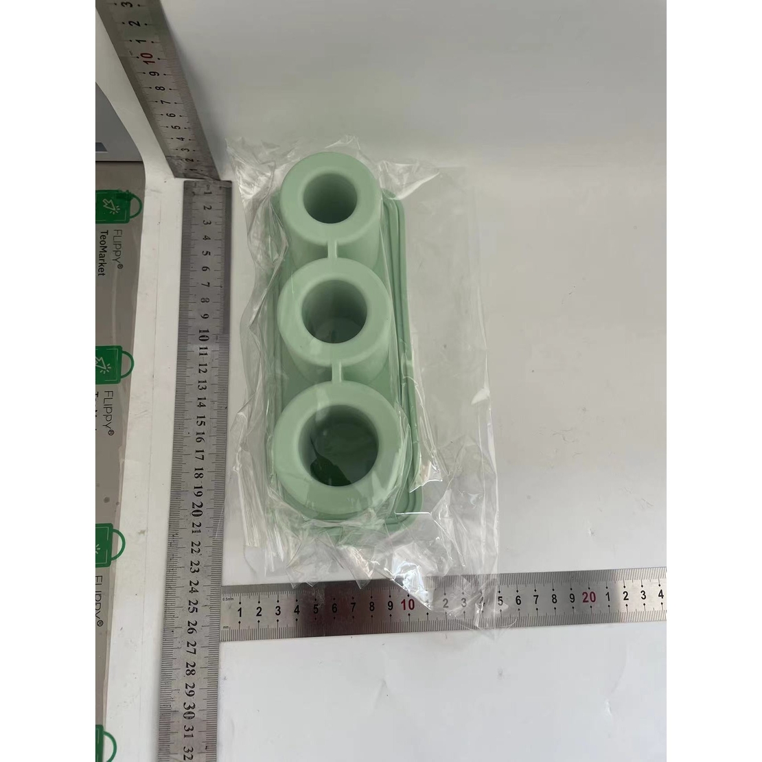 Forma pentru Gheata, Flippy, din Silicon, cuburi de gheata, forme rotunde, inghetare rapida, 20.7 x 8.4 x 6.5 cm Verde