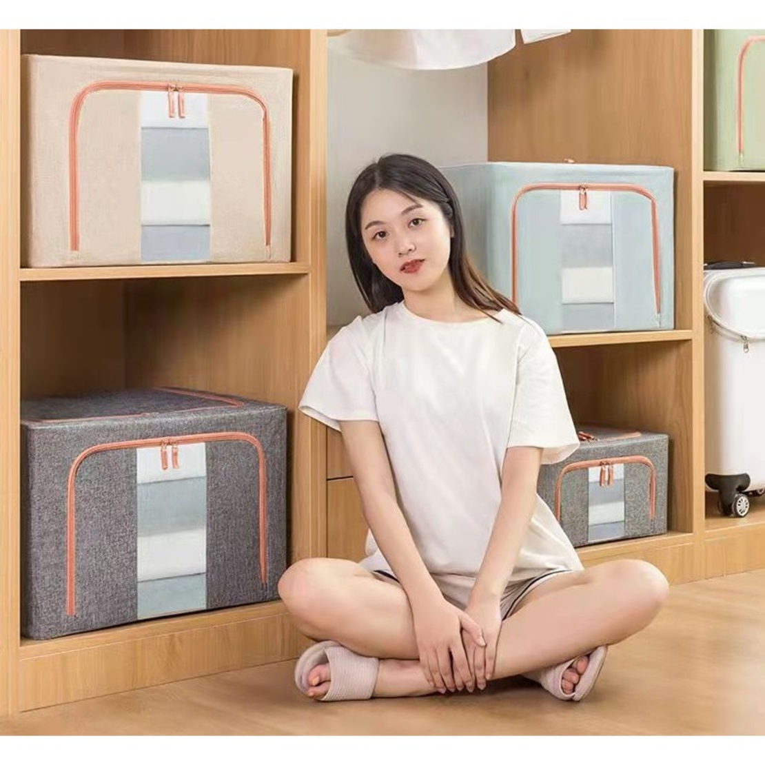 Cutie de Depozitare Pliabila, Flippy, 24 L, din Bumbac si In, 40x30x20 cm, Fereastra Frontala, 2 Usi de Acces cu Fermoar Bidirectional, Cadru Metalic, Suport Baza Stabil din Plastic, Gri