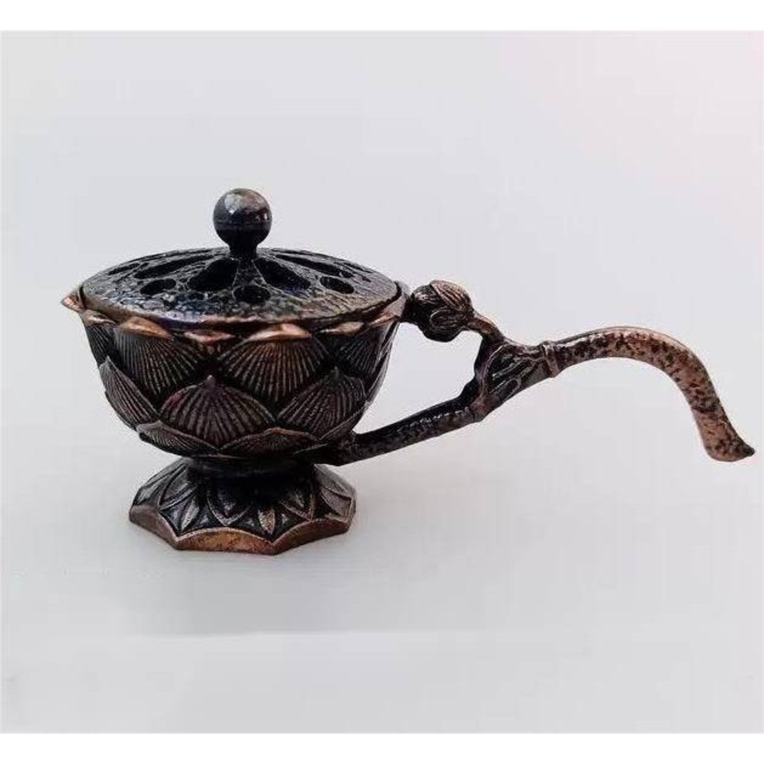 Suport de Tamaiat, Flippy, din Aliaj de Zinc, Model Lotus, Ignifug, 9.7 x 4.8 x 4.7 cm, Cupru