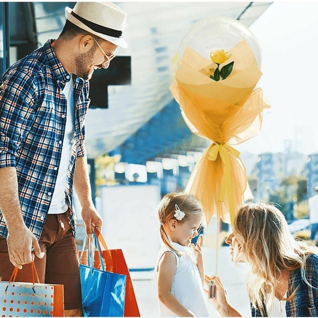 Buchet Decorativ, Flippy, Trandafir in Balon cu Lumini Led, Diametru 35 cm, 2 x Baterii AA (neincluse), Sampanie