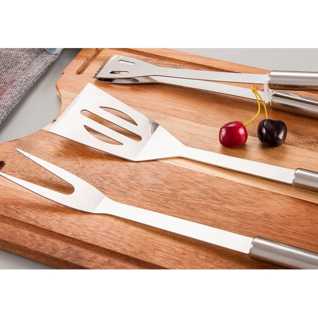 Set 5 Ustensile pentru Gratar, Flippy, din Otel Inoxidabil, Geanta Oxford, Argintiu