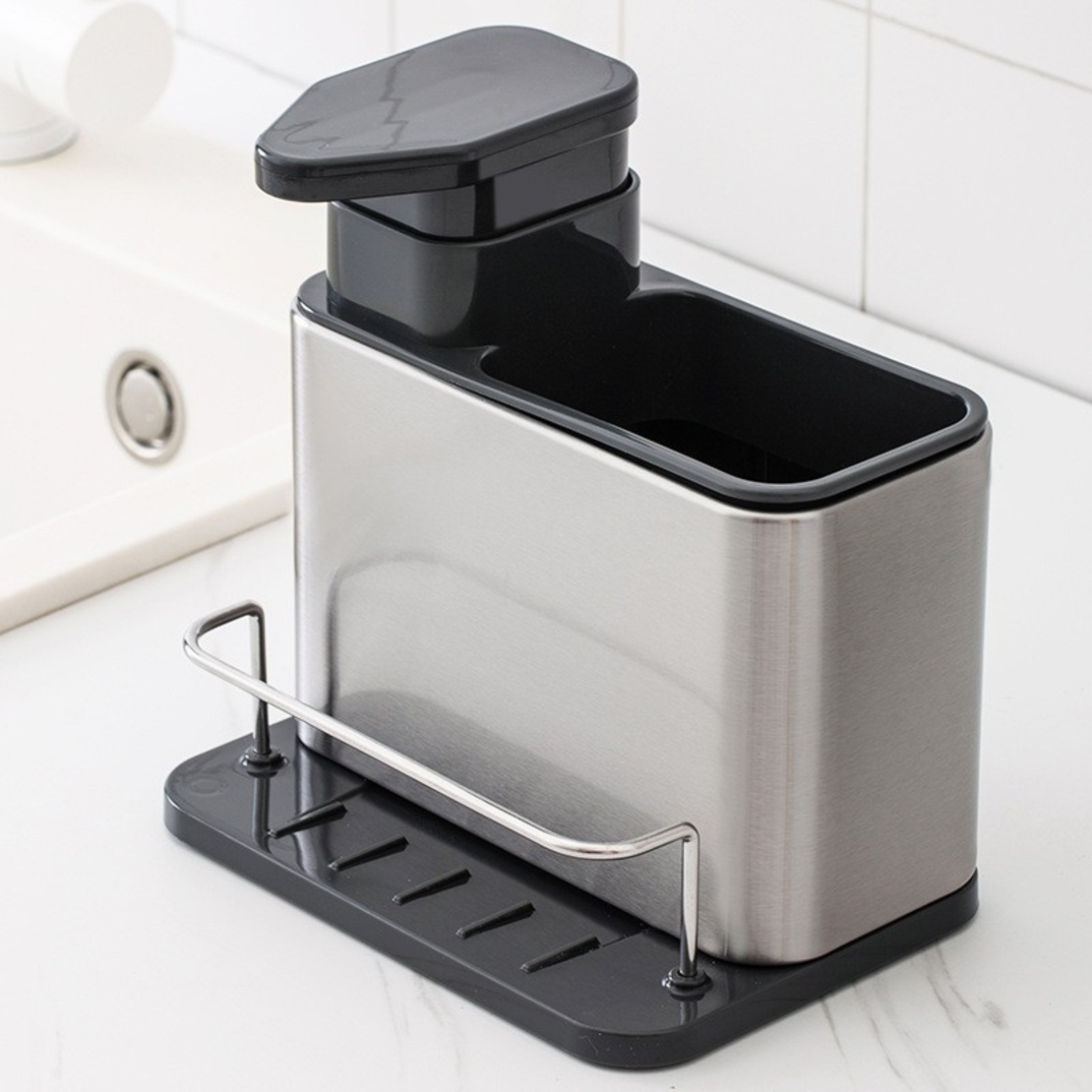 Dispenser Multifunctional, Flippy, Dozator pentru Detergent, pentru Sapun Lichid, Dezinfectant, cu Suport pentru Ustensile, 18.5 x 18 x 12.8 cm Negru