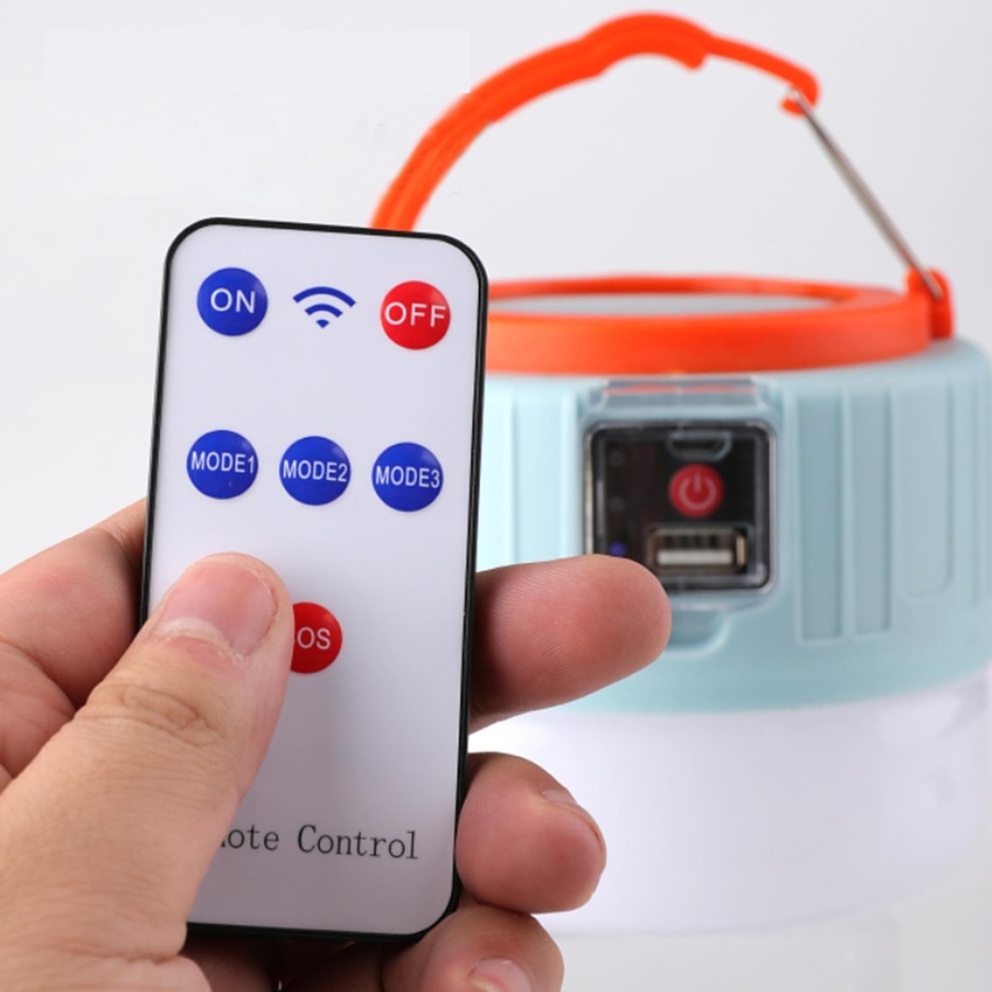 Lampa Portabila, Flippy, Incarcare Solara + USB, Afisaj Inteligent al Bateriei, Raza de Actiune 32 mp, 6x9x11 cm, 3 Moduri, Alb