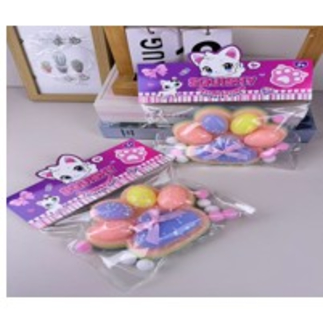Jucarie Antistres Squishy, Flippy, cu Revenire Lenta, Squeeze Toys, Model Cat Paw, 12.5x10.5 cm, 220g, +3 Ani, din TPR, Model 3, Multicolor