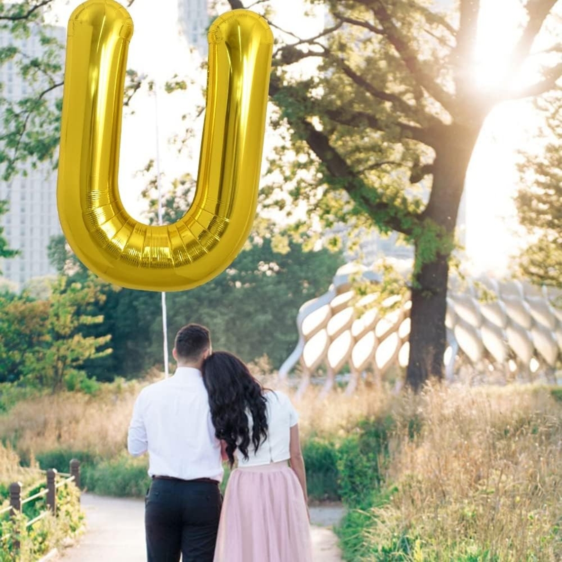 Balon Folie Metalizata Litera U, Flippy, 80 cm, Umflati cu Heliu sau Aer, Ambalaj Individual, Pai inclus, Auriu