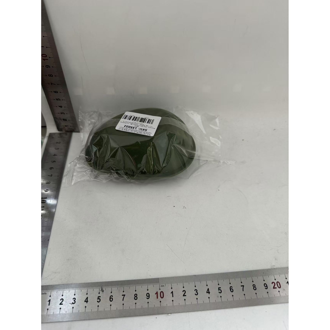 Cutie Alimentara, Flippy, Model Avocado, din Plastic, 12.5 x 12.5 x 5.4 cm, 500 ml, Verde Inchis
