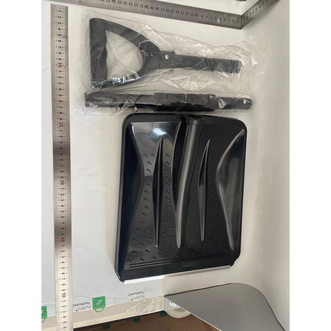 Lopata de Zapada, Flippy, Multifunctionala, Demontabila, cu Maner Antiderapant, Aluminiu, Plastic, Solutia pentru Iarna, pentru Deszapezire, 80x11x25.7 cm, Neagra