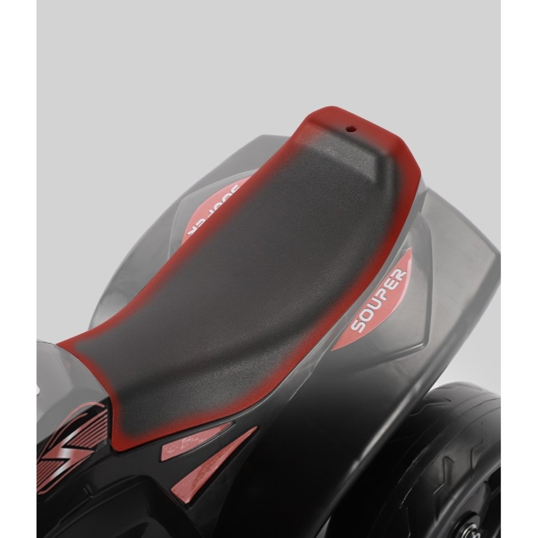 Motocicletă Electrică cu 3 Roti, Flippy, Acumulator Încarcare, Anti-Rasturnare, Lumini, Sunete, Off-Road, Baterie 6V 4.5Ah, 66x34x43cm, Rosu