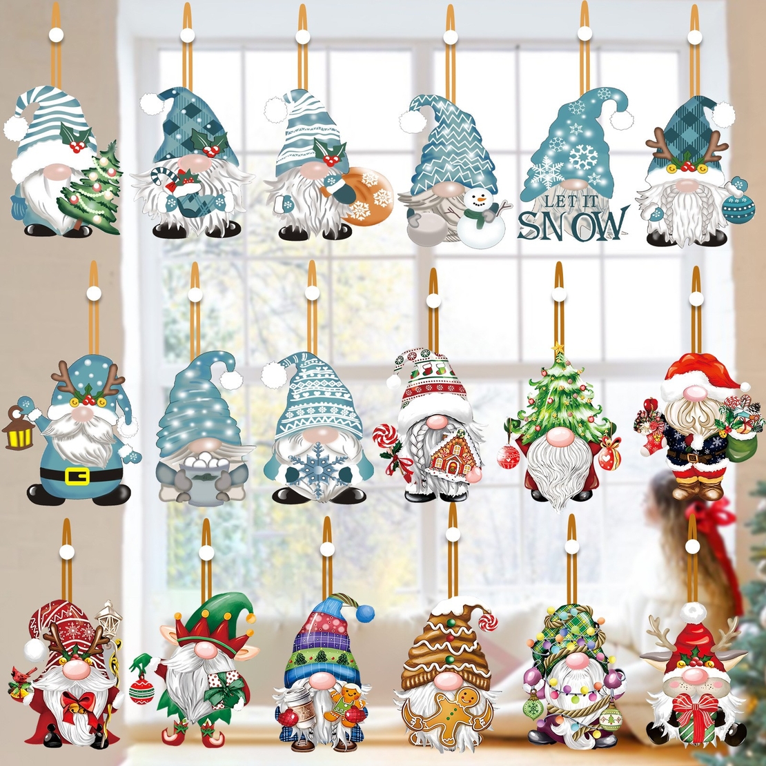 Set 18 Decoratiuni de Craciun din Lemn, Flippy, cu Snur pentru Agatare in Brad, Model Gnomi, Diferite Dimensiuni, Albastru