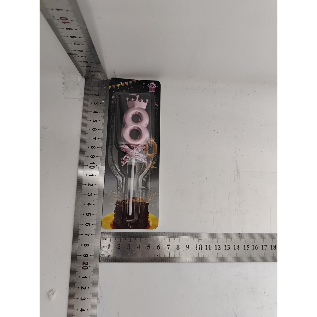 Lumanare Cifra 8, Flippy, Model Coroana cu Fundita, Pentru Tort, 6 x 2.5 cm Mov