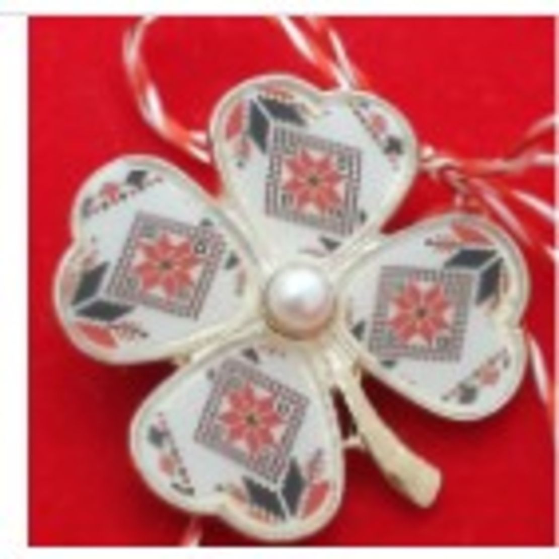Set 12 Brose Martisor Primavara Trifoi Traditional cu Perla