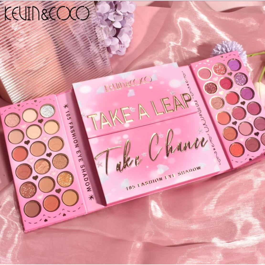 Paleta de Farduri Kevin&Coco, 105 Culori, Stil Pliabil, Conturing si Iluminator incluse, Dreptunghiulara, Fara Sulfati, Pudra Compacta, 18.7 x 17.2 x 2.7 cm, 109 g, multicolor
